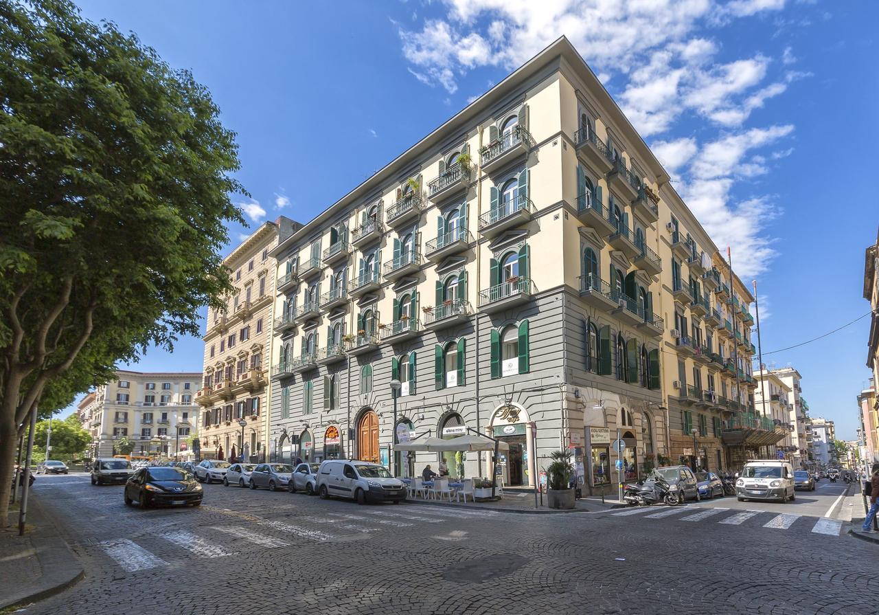 Certosa Suite Neapel Exterior foto